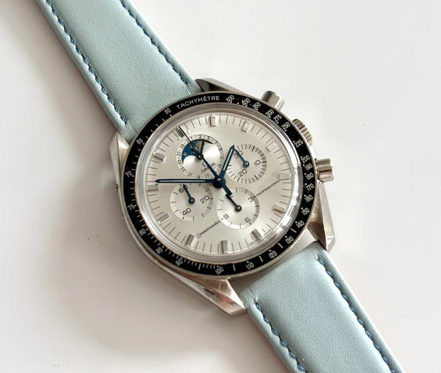 Kalbsleder Classic Fresh an Omega Speedmaster Moonwatch – Lifestyleaufnahme 4