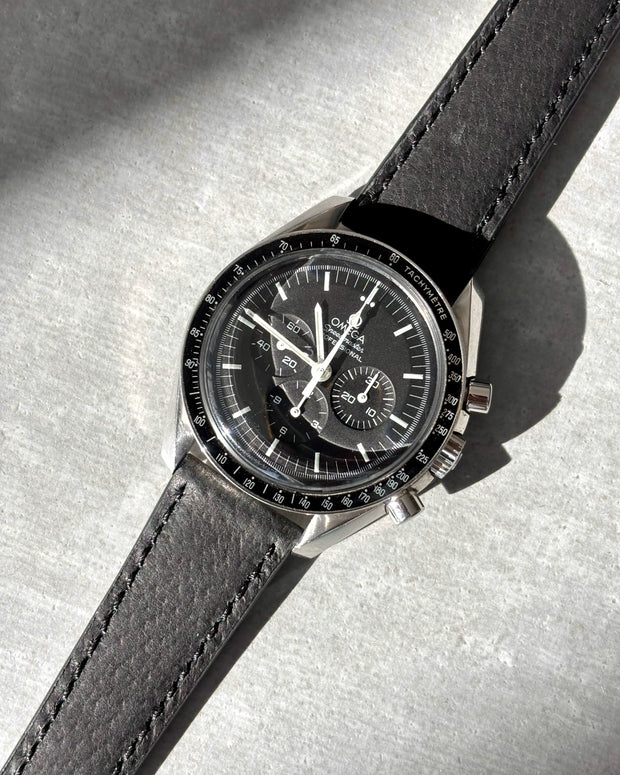 Omega Speedmaster Professional Moonwatch am schwarzen Schweinslederband